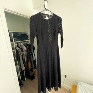 Backless little back dress (laced)